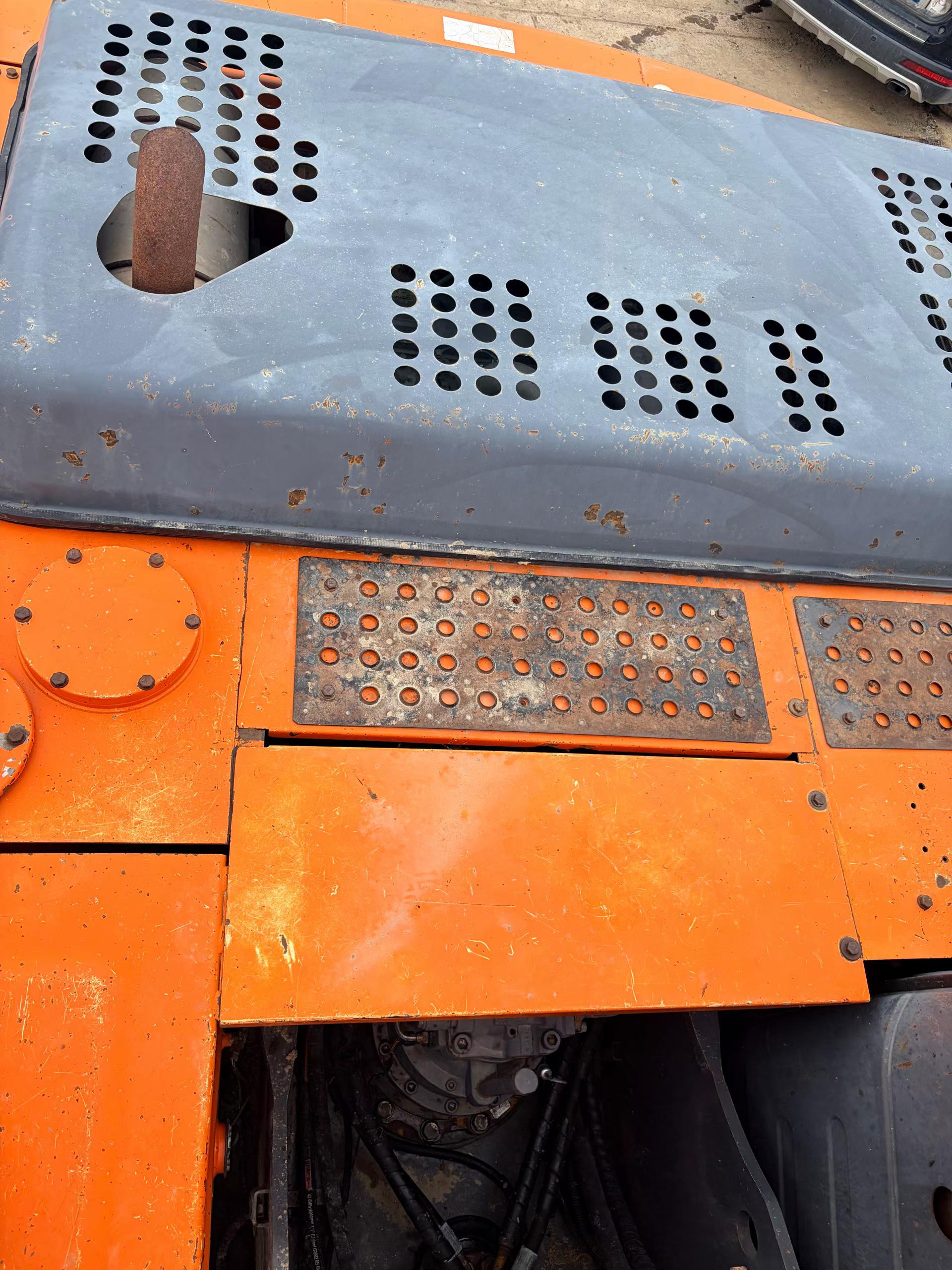 Buy Hitachi ZX200-3G Used Excavator / 9