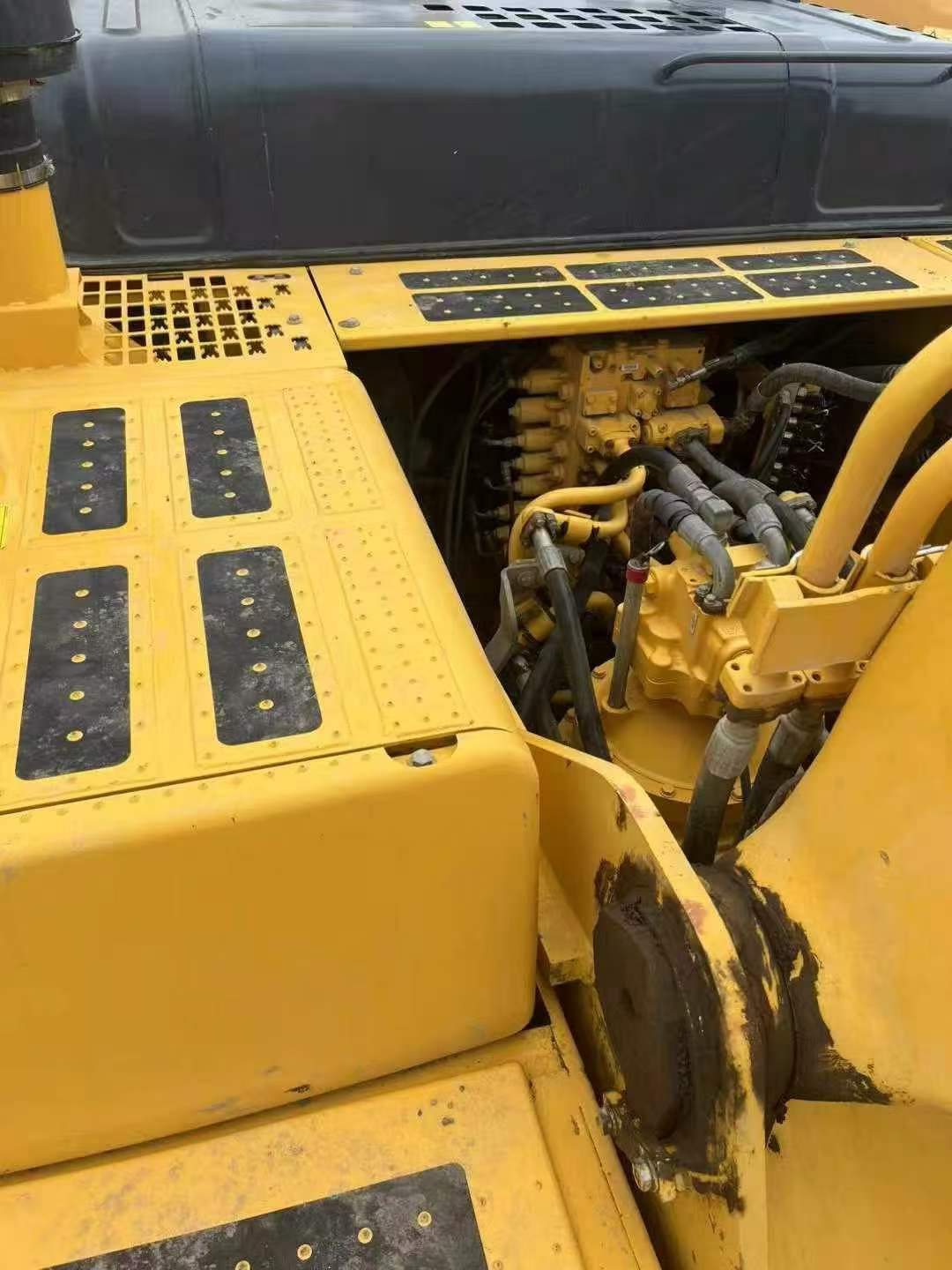 Buy Komatsu PC360-7 Used Excavator / 3
