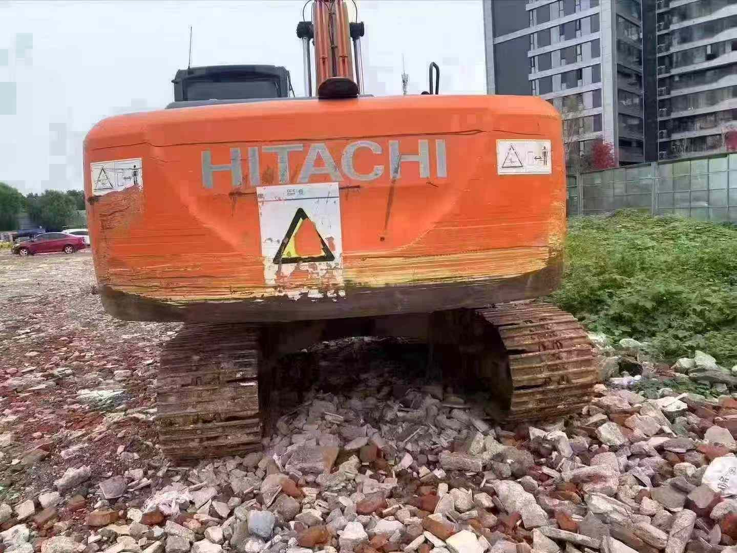 Buy Hitachi EX200-5 Used Excavator / 7
