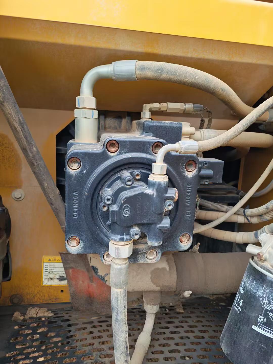 Buy Sany SY205C Used Excavator / 2