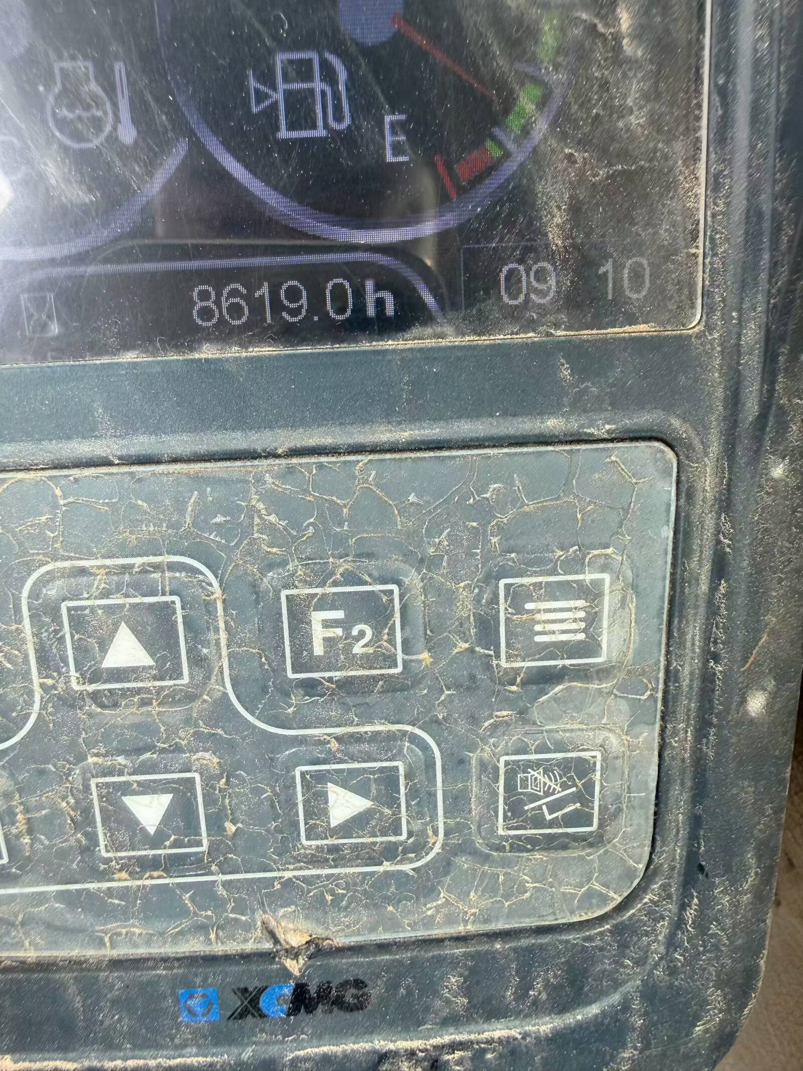 Buy XCMG XE75C Used Excavator / 6