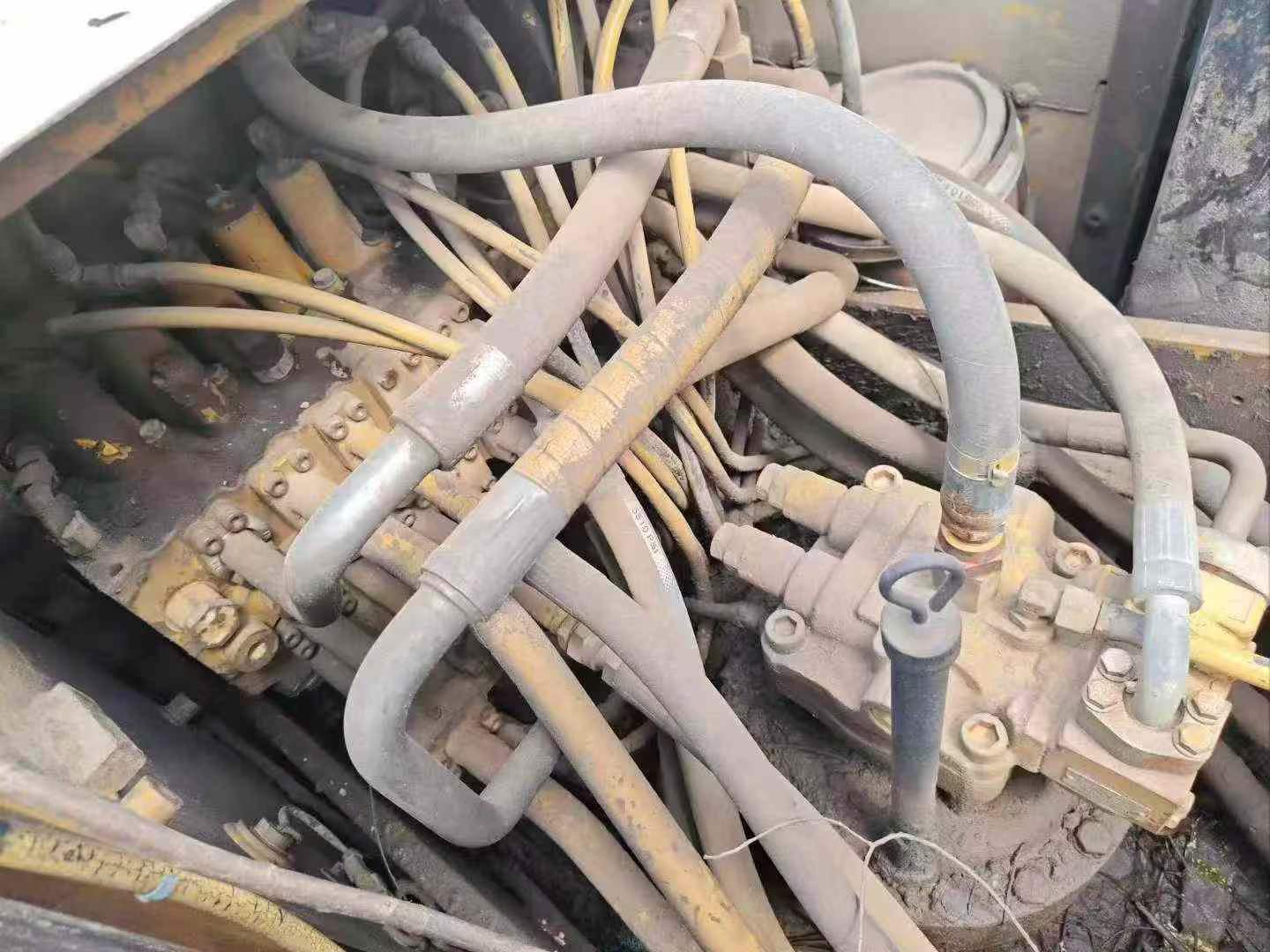 Buy Caterpillar 320D Used Excavator / 5