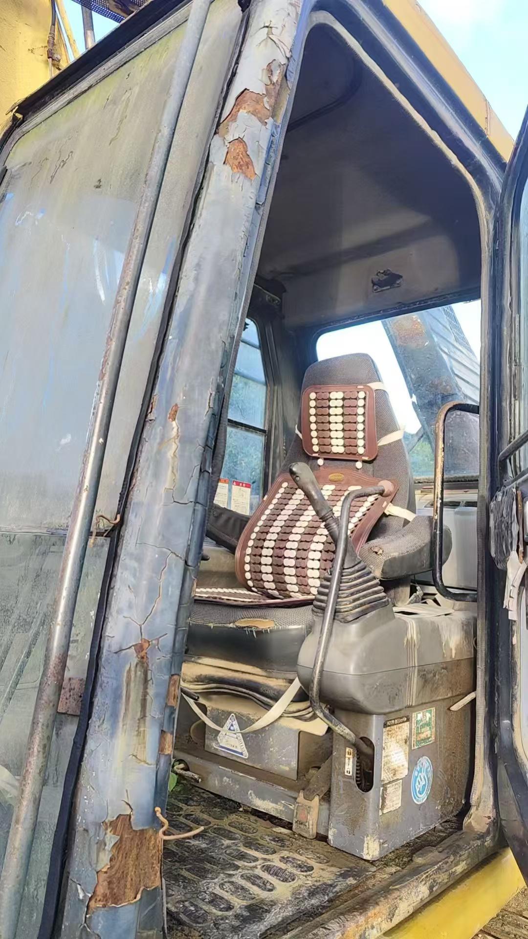 Buy Komatsu PC120-6 Used Excavator / 6