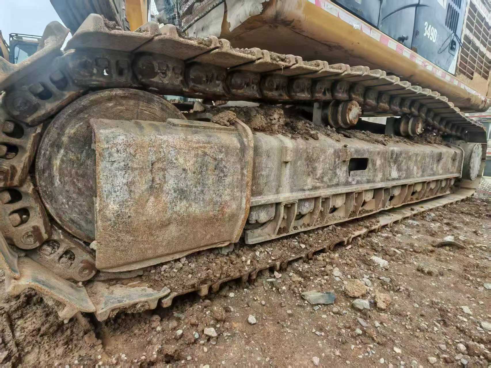 Buy Caterpillar 349E Used Excavator / 5