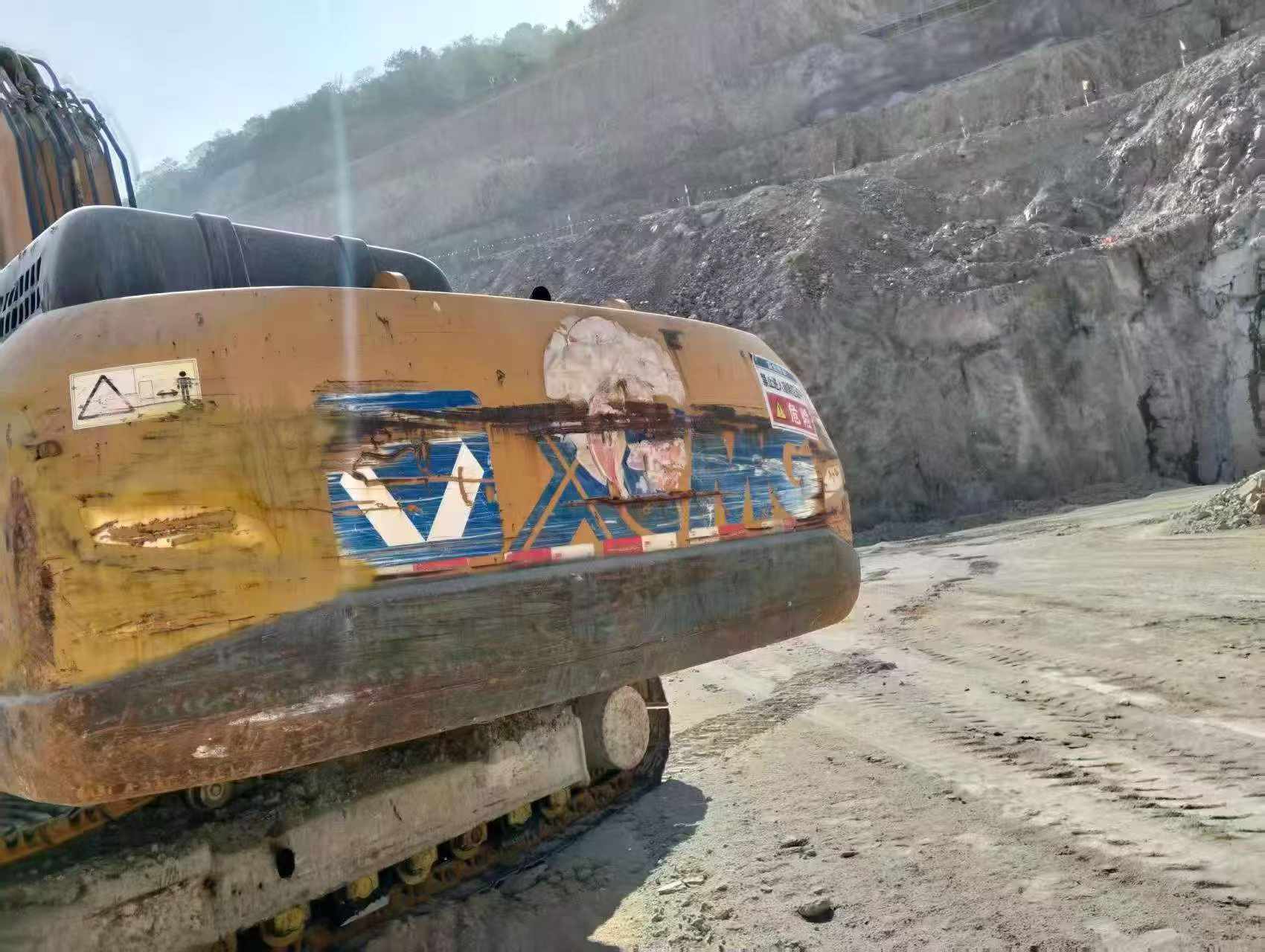 Buy XCMG XE370 Used Excavator / 4