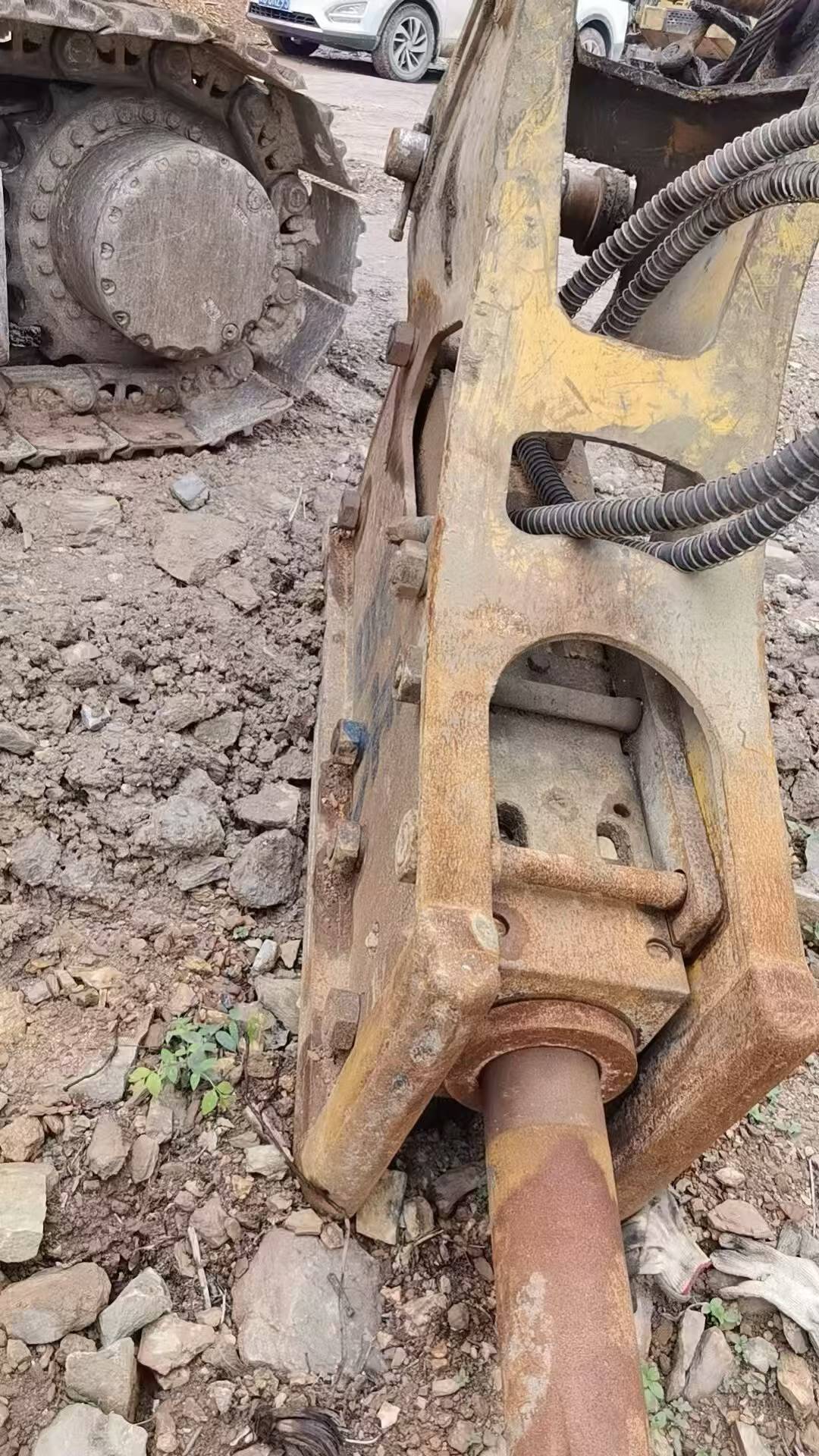 Buy Caterpillar 320D Used Excavator / 7