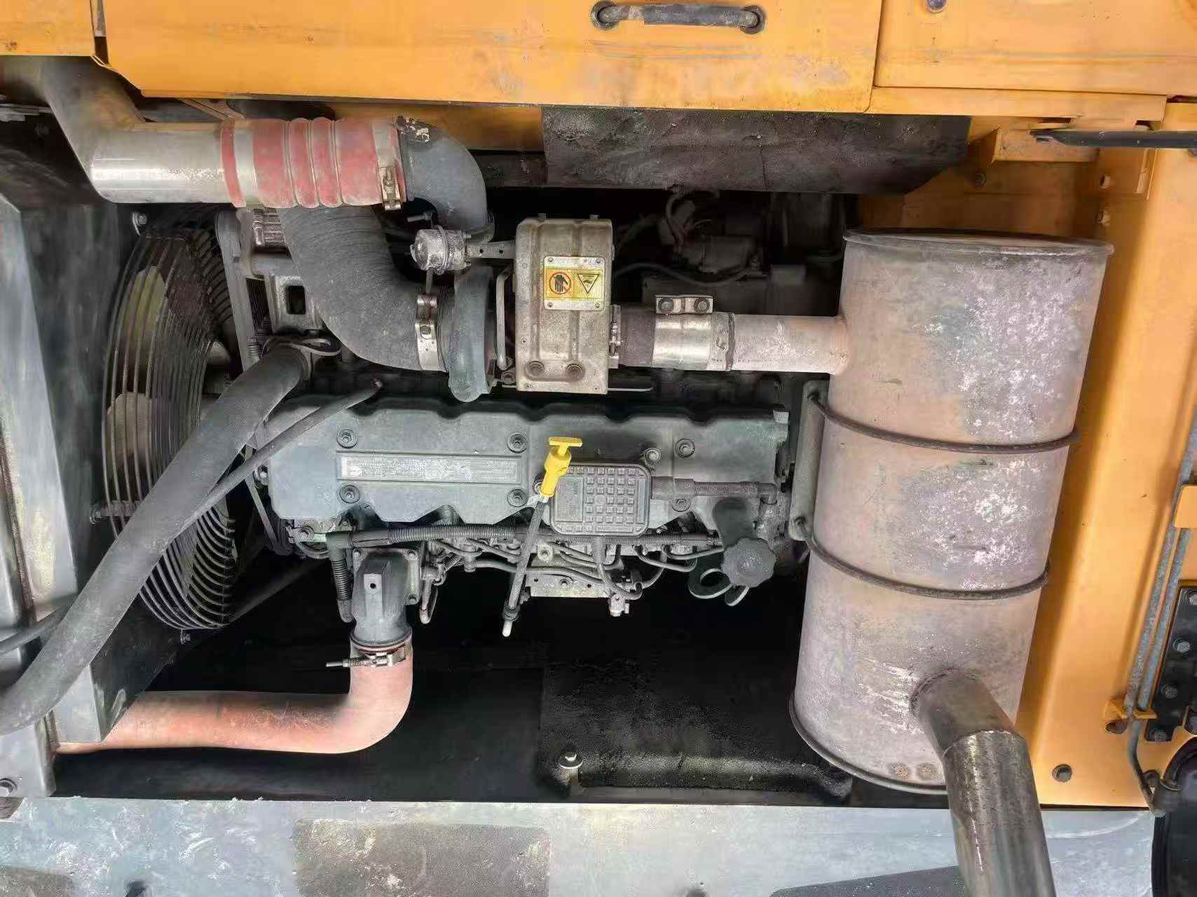 Buy Hyundai R215-7 Used Excavator / 9