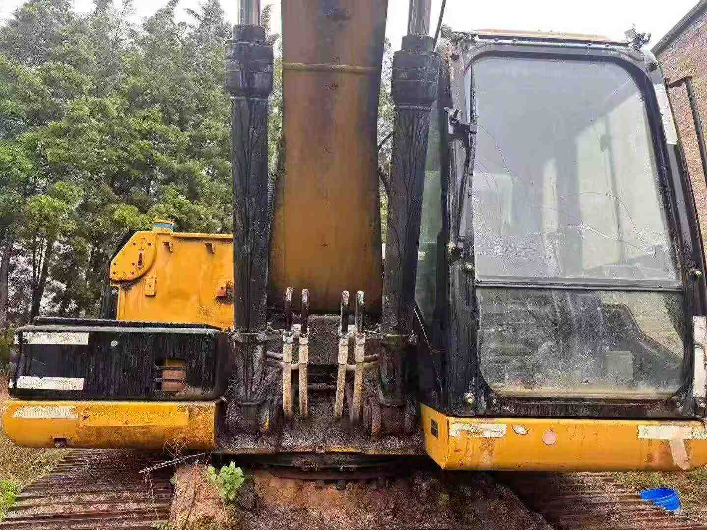 Buy Caterpillar 320D Used Excavator / 7