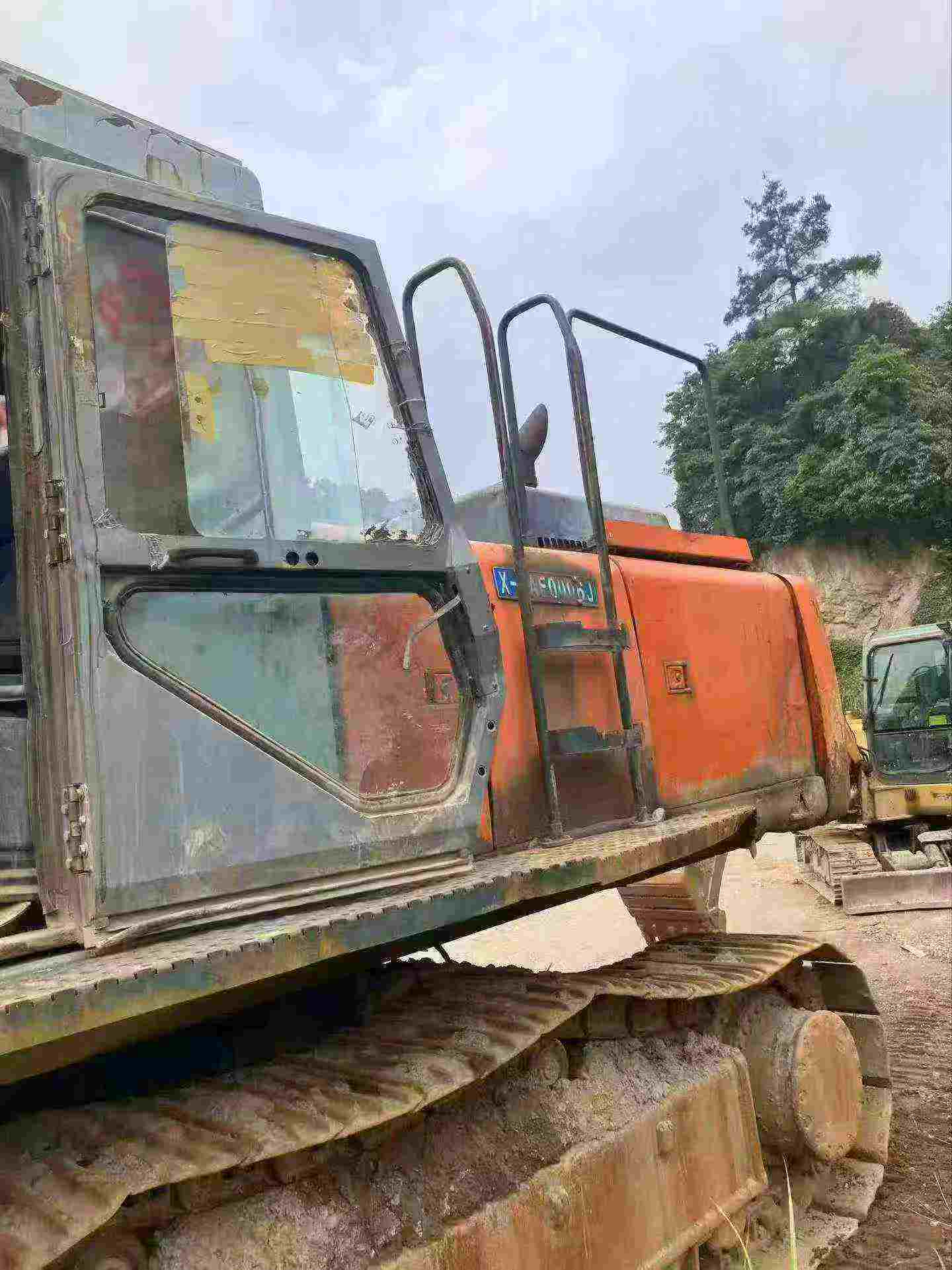 Buy Hitachi ZX450 Used Excavator / 2