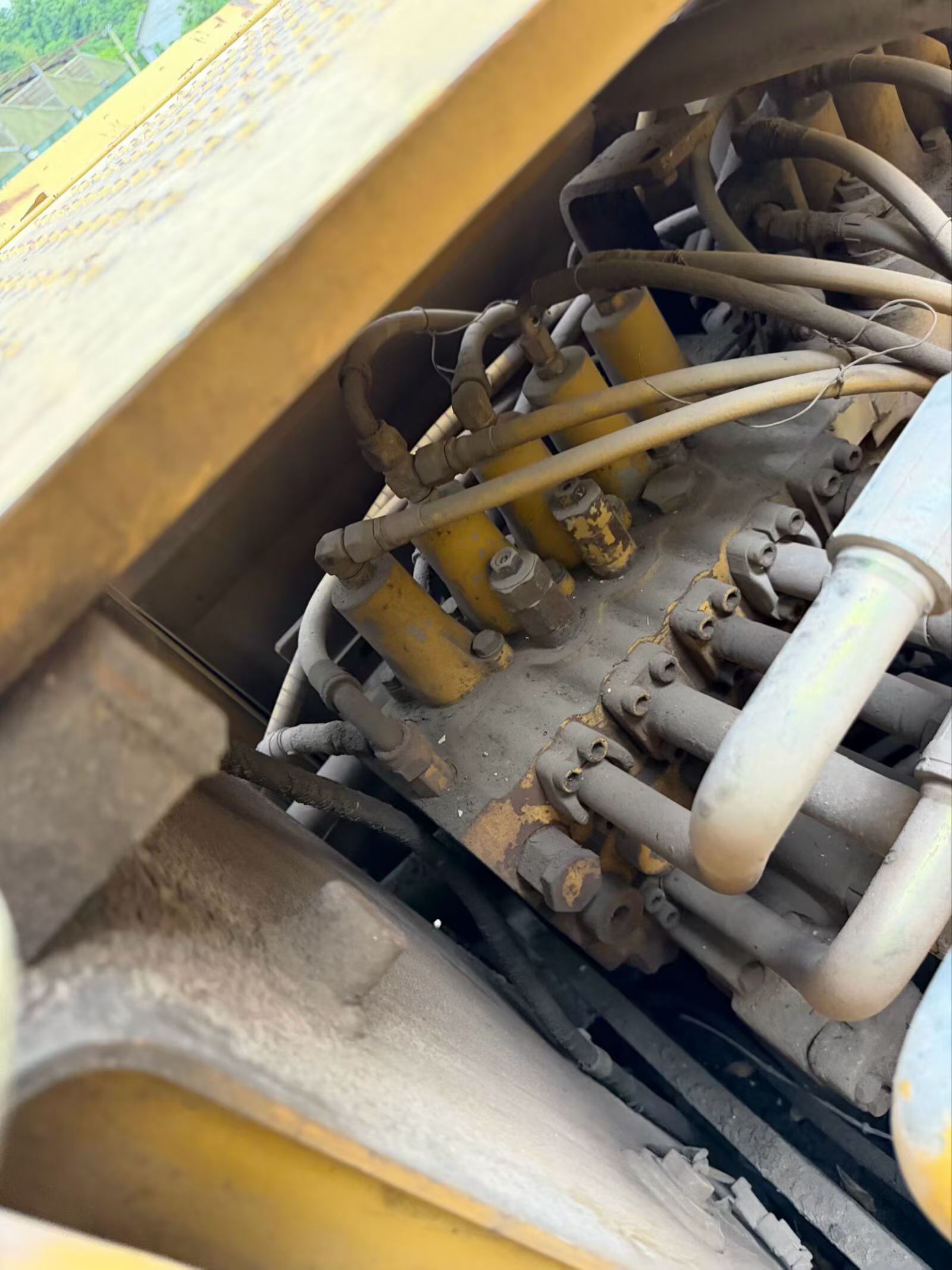 Buy Caterpillar 320C Used Excavator / 6