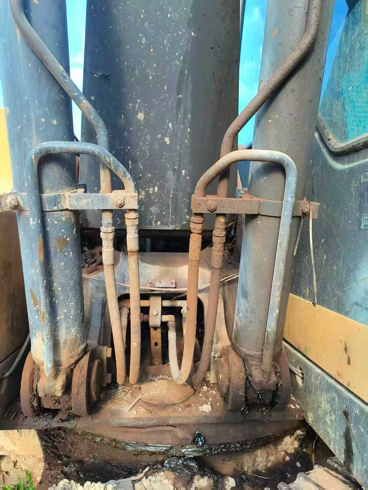 Buy Volvo EC140 Used Excavator / 5