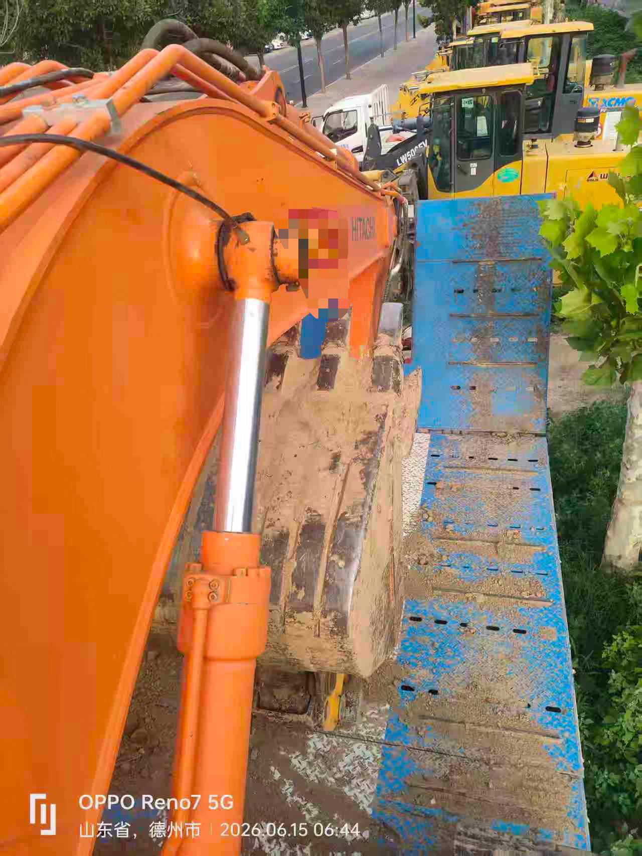 Buy Hitachi EX120 Used Excavator / 2