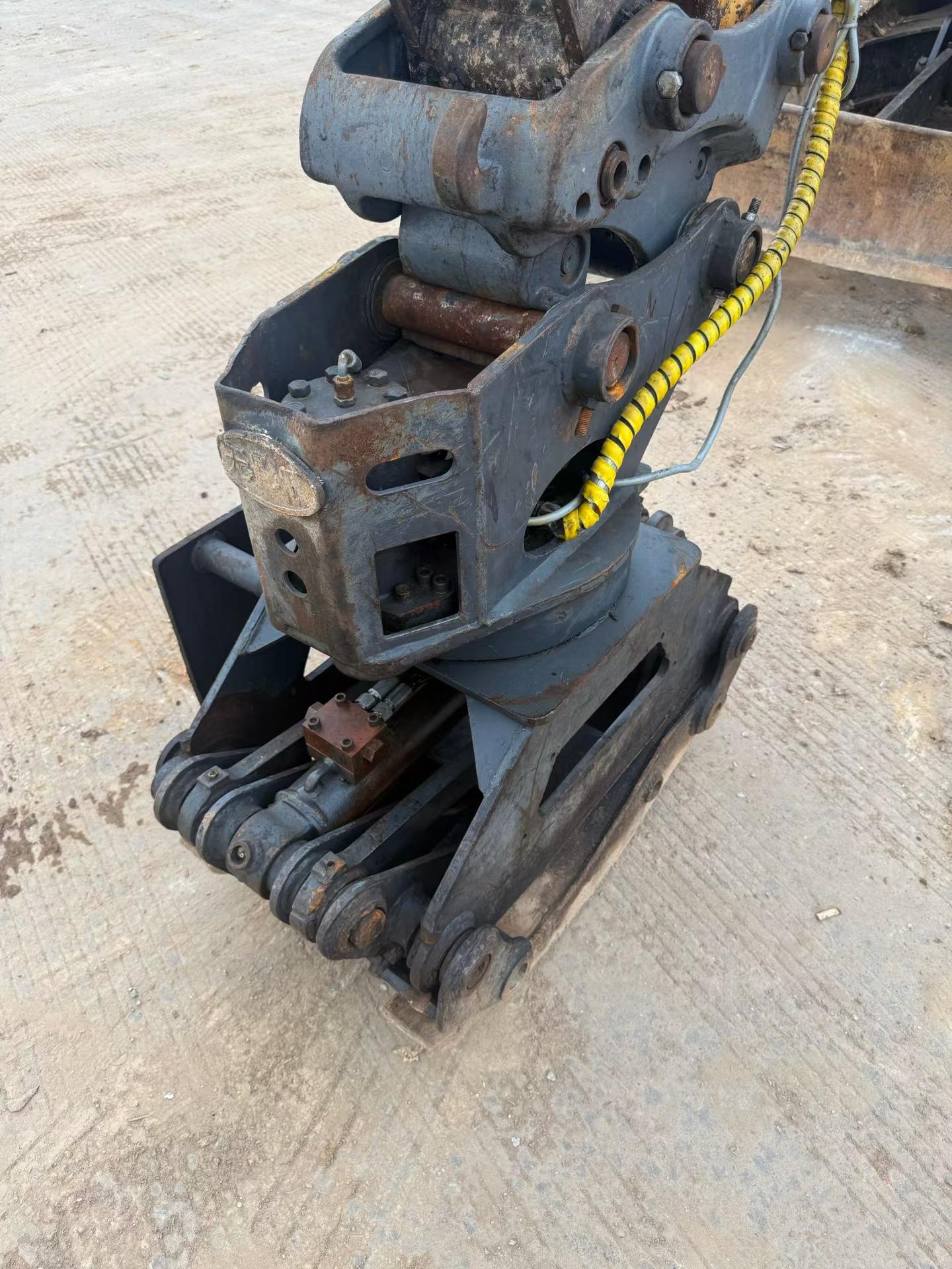 Buy Sany SY95C Used Excavator / 7