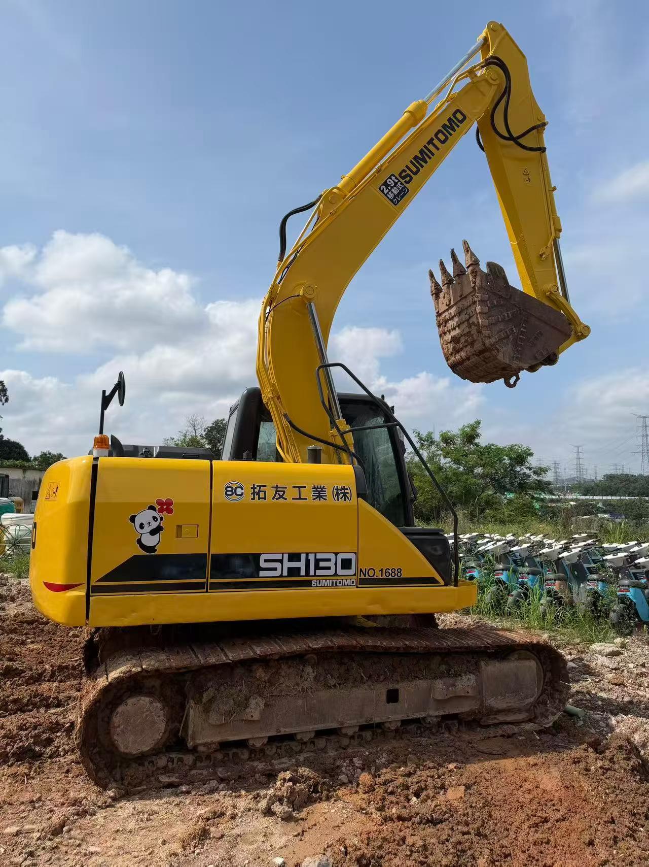 Buy Sumitomo SH130-3 Used Excavator / 2