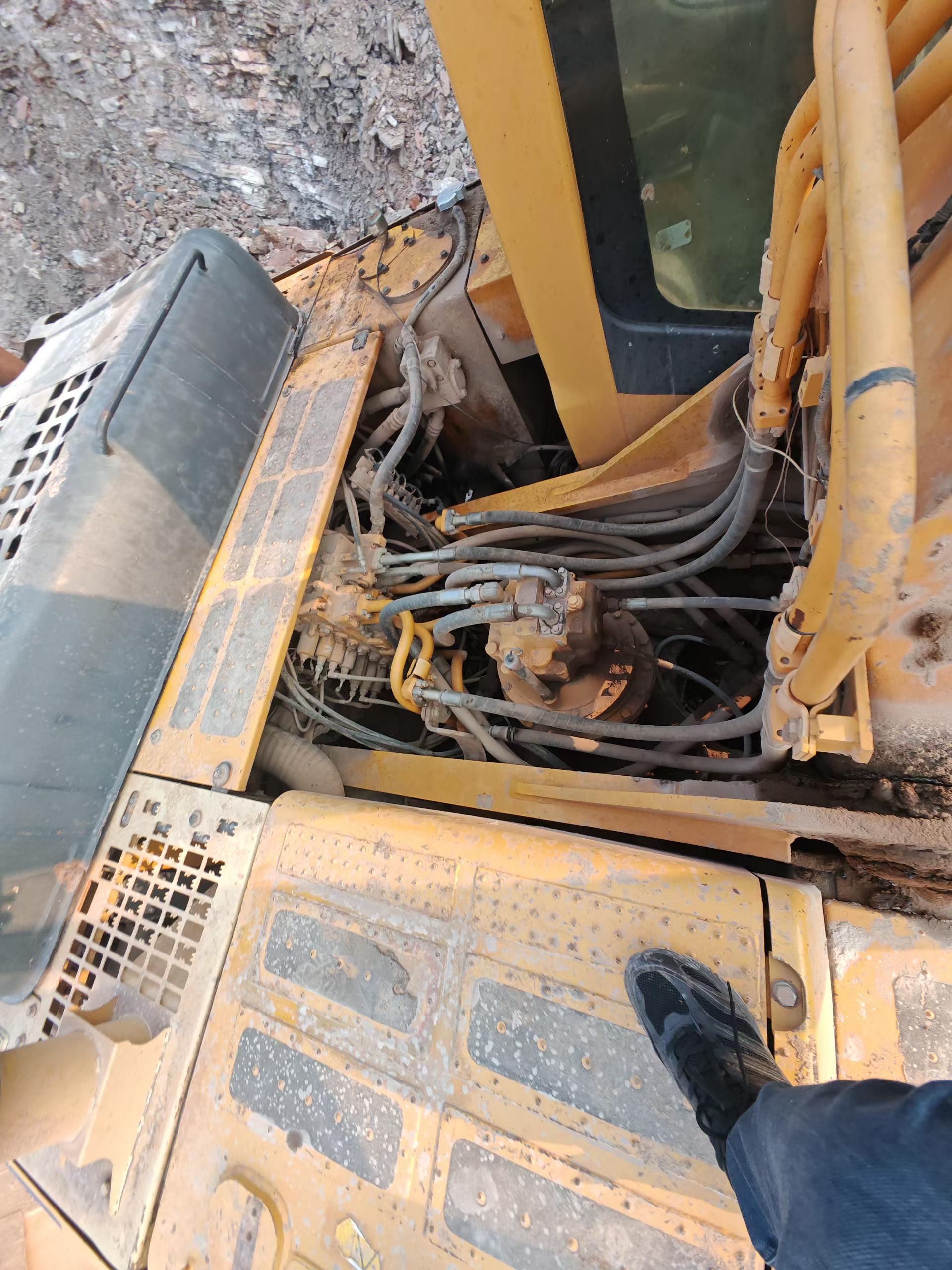 Buy Komatsu PC360-7 Used Excavator / 2