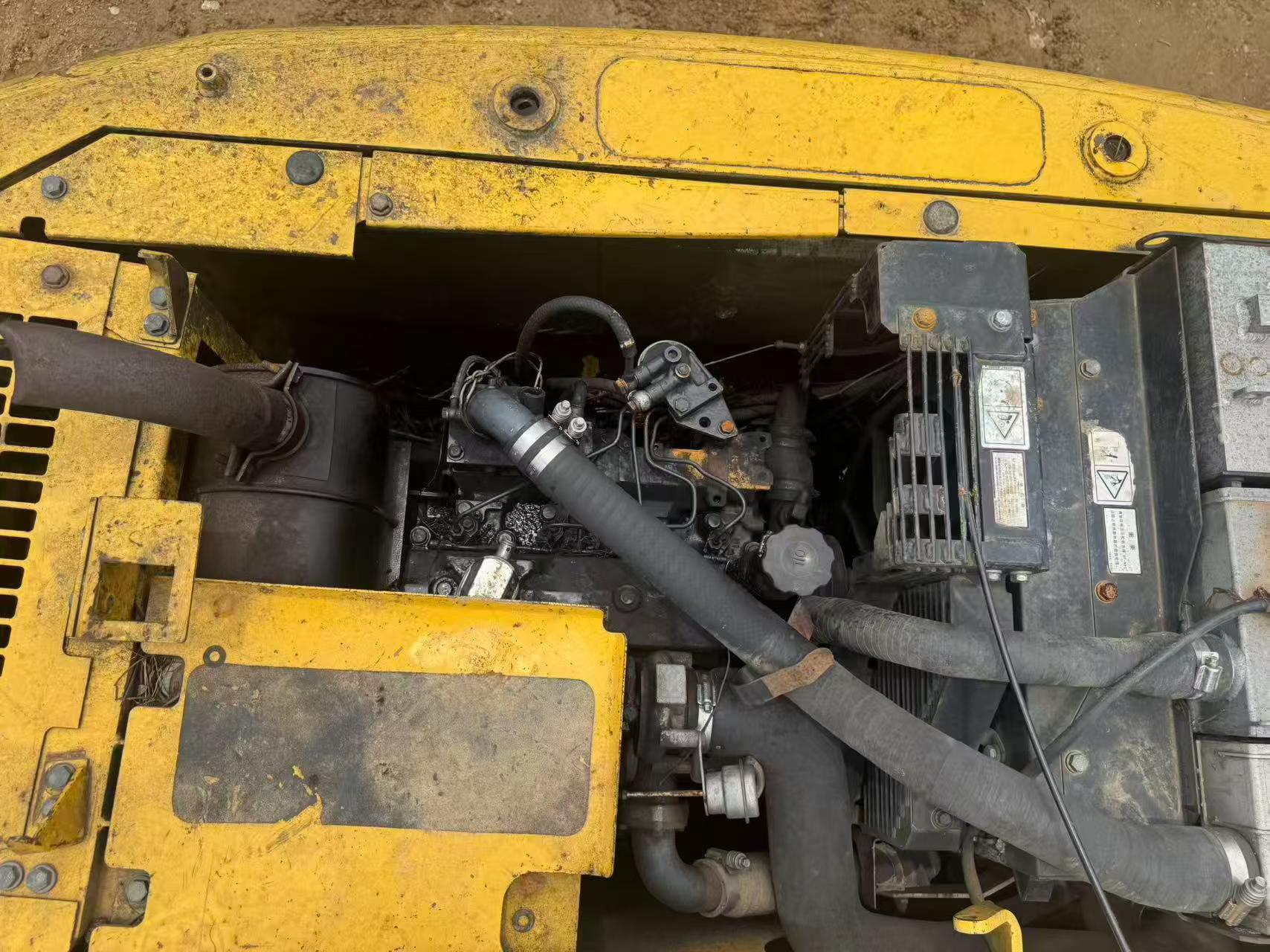 Buy Komatsu PC130-7 Used Excavator / 2