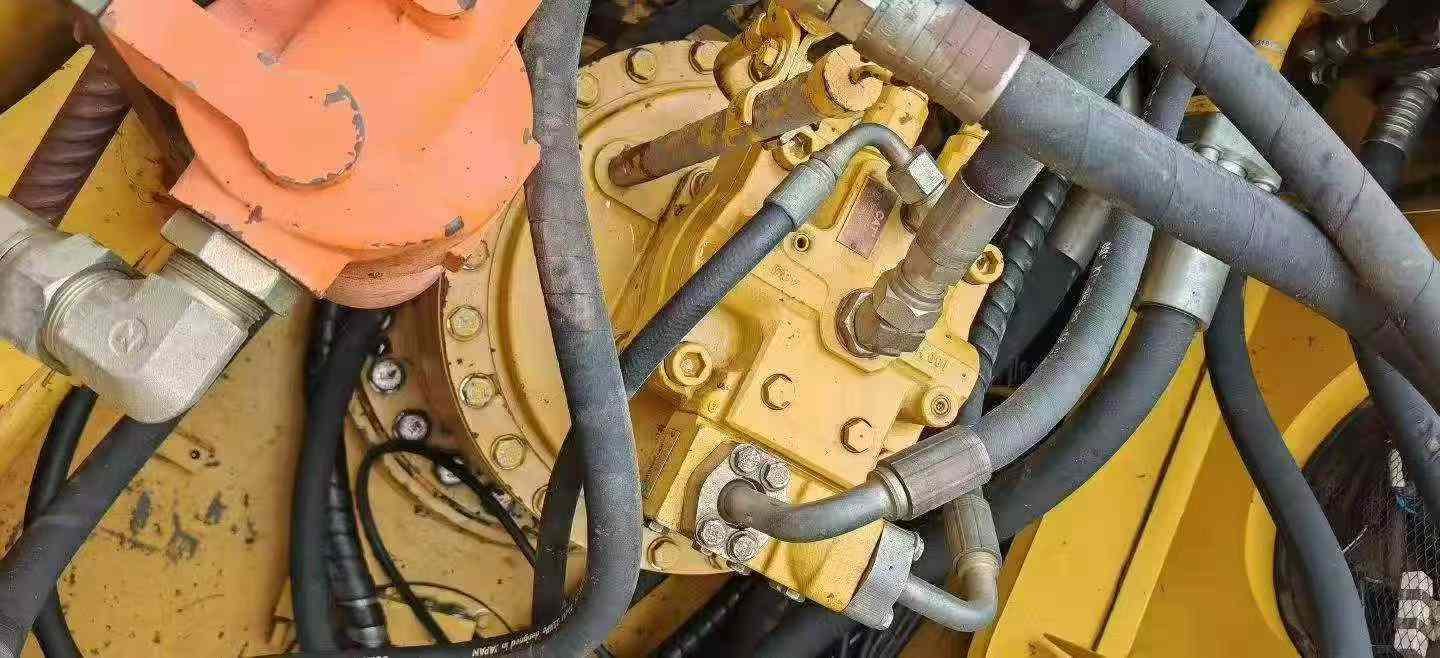 Buy Caterpillar 336E Used Excavator / 3