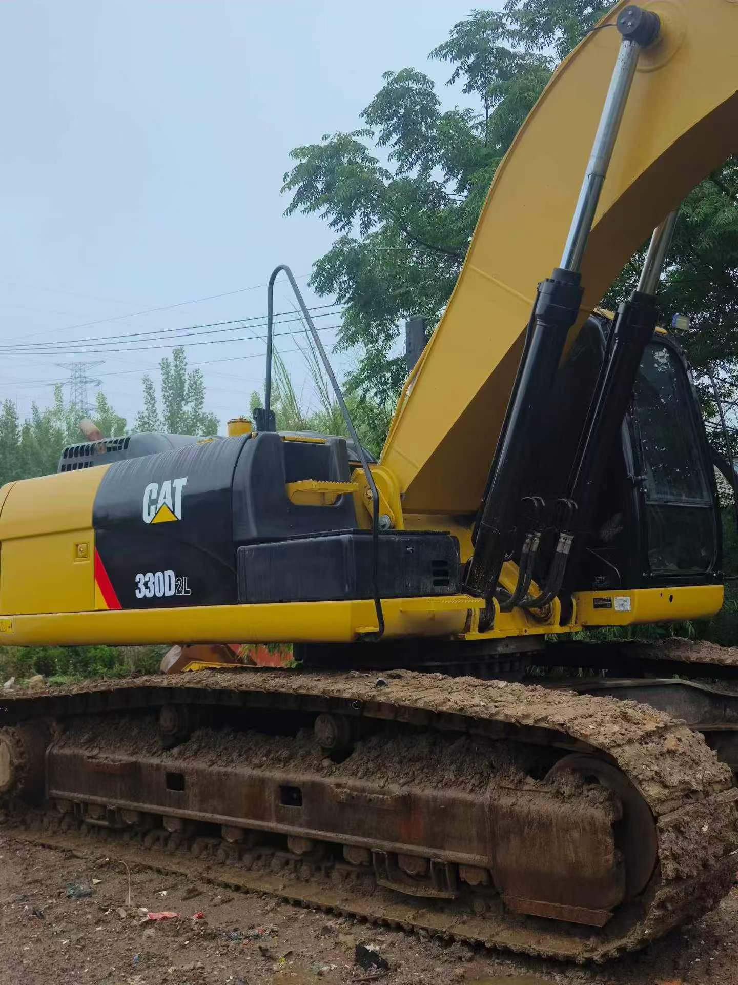 Buy Caterpillar 330B Used Excavator / 2