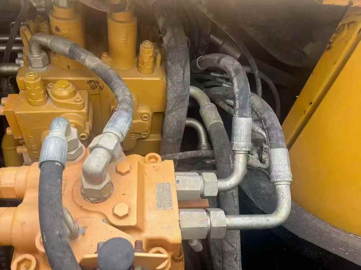 Buy Sany SY205C Used Excavator / 8