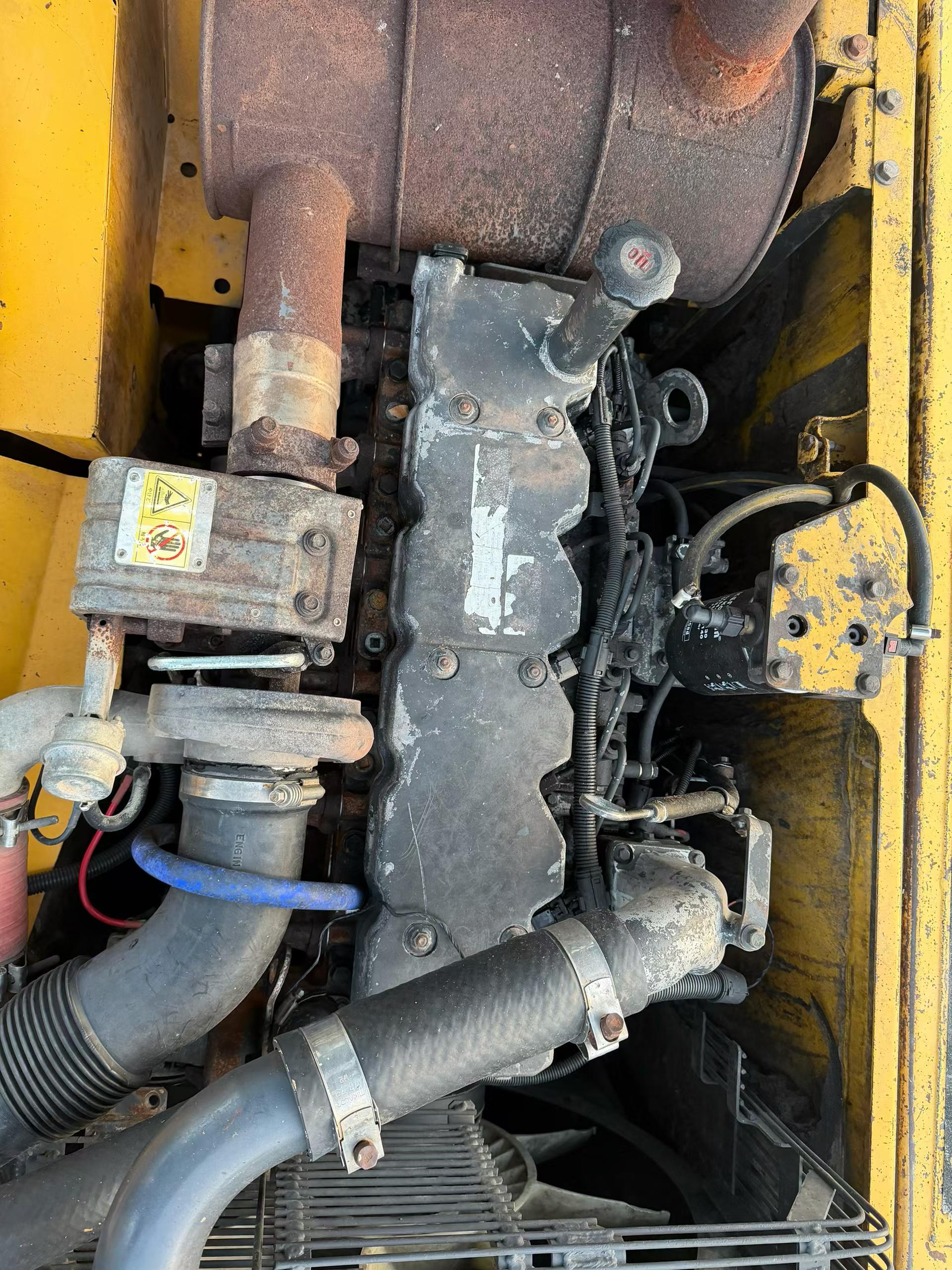 Buy Komatsu PC200-8N1 Used Excavator / 8