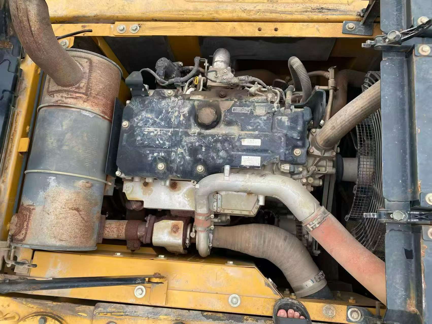 Buy Sany SY215C Used Excavator / 9