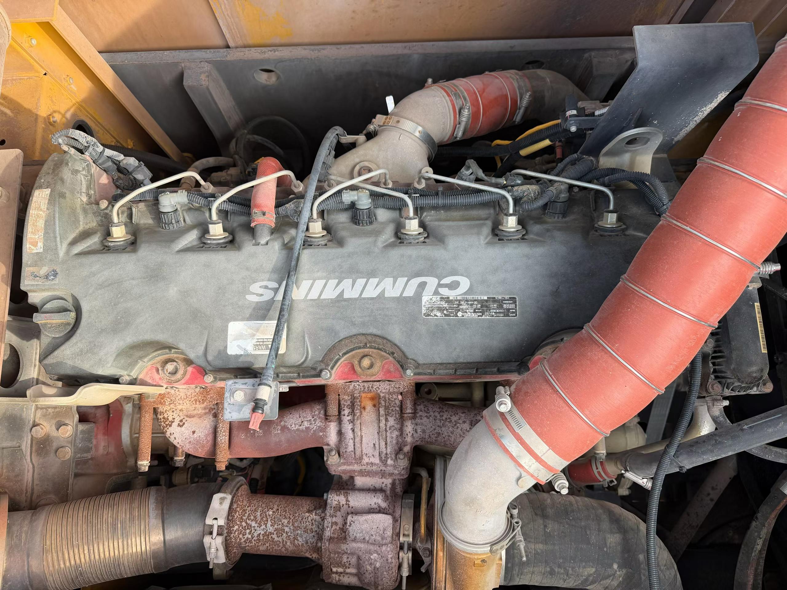 Buy XCMG XE600DK Used Excavator / 8