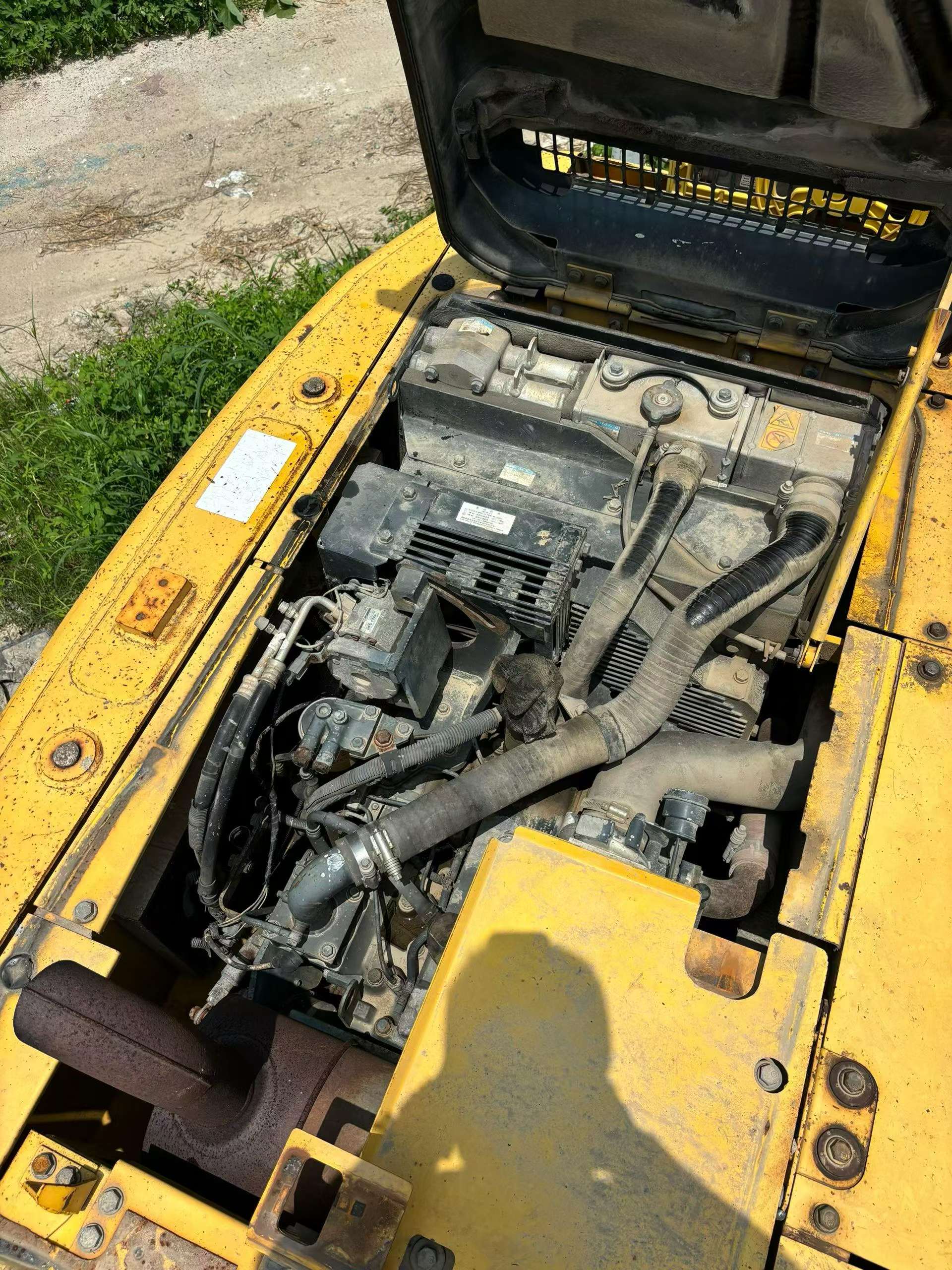Buy Komatsu PC110-7 Used Excavator / 6