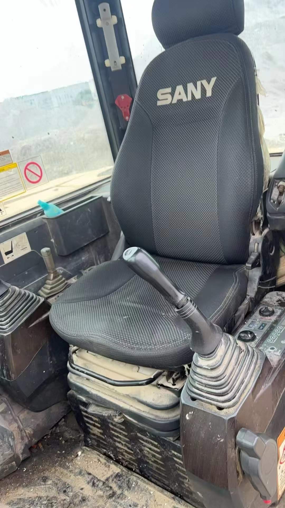 Buy Sany SY55 Used Excavator / 5