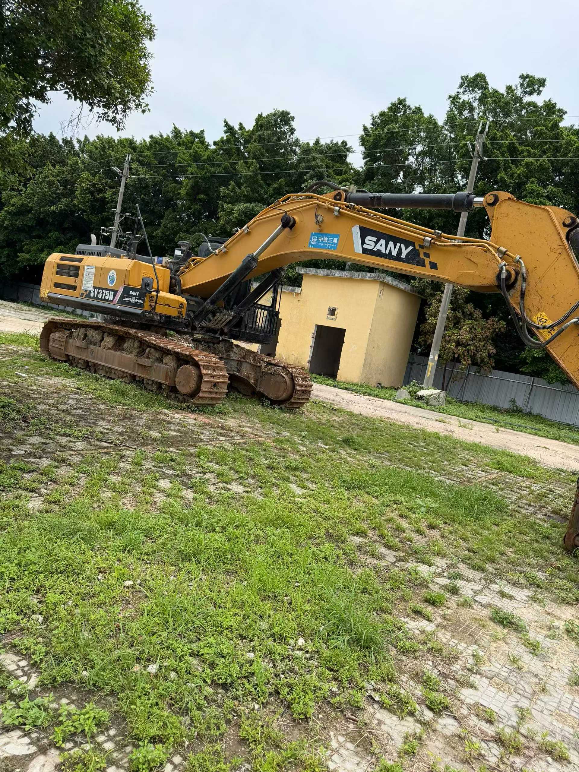 Buy Sany SY375H Used Excavator / 3