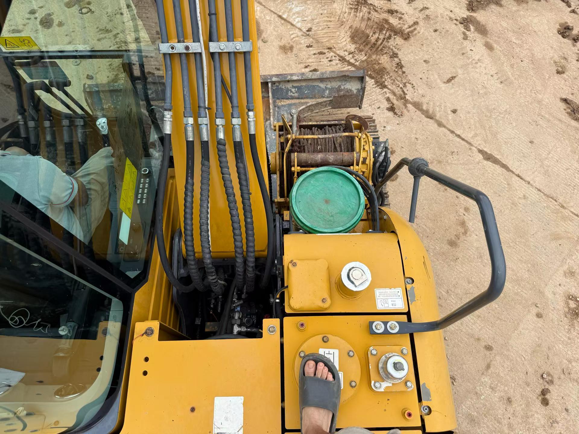 Buy XCMG XE75C Used Excavator / 7