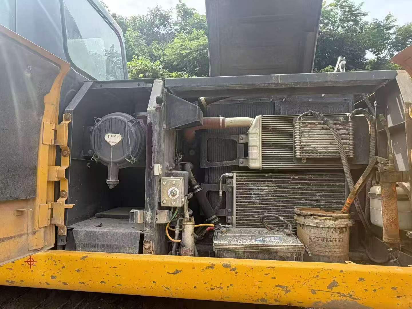 Buy Sumitomo SH200A5 Used Excavator / 8
