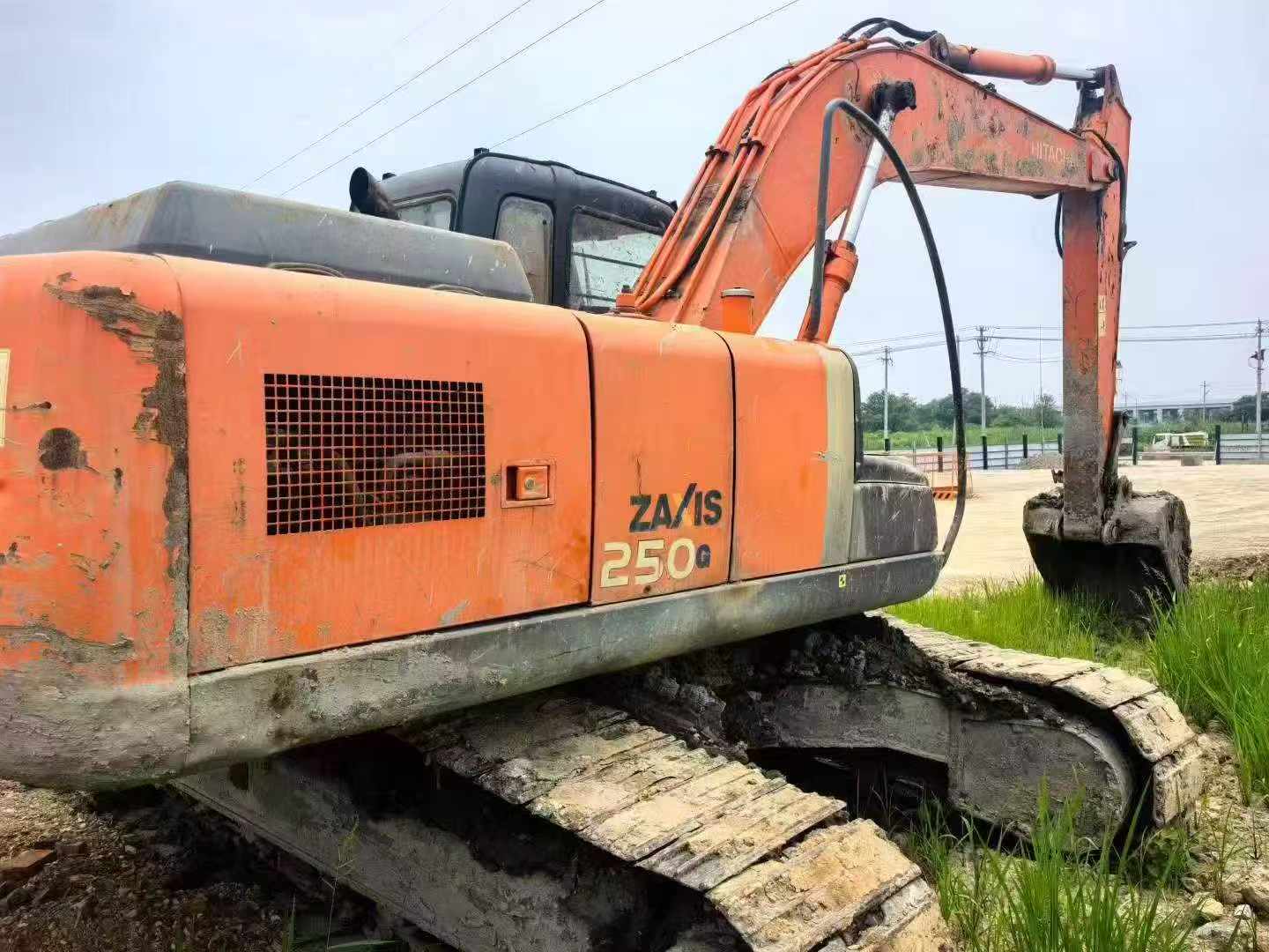 Buy Hitachi ZX200-6 Used Excavator / 2