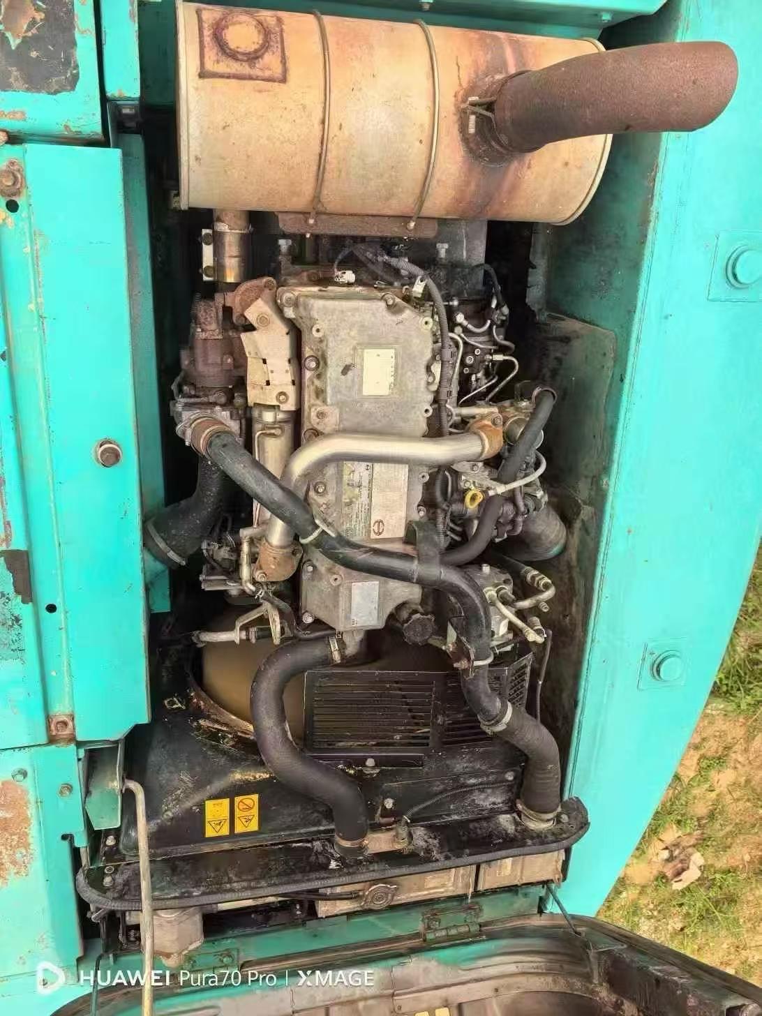 Buy Kobelco SK200-8 Used Excavator / 2