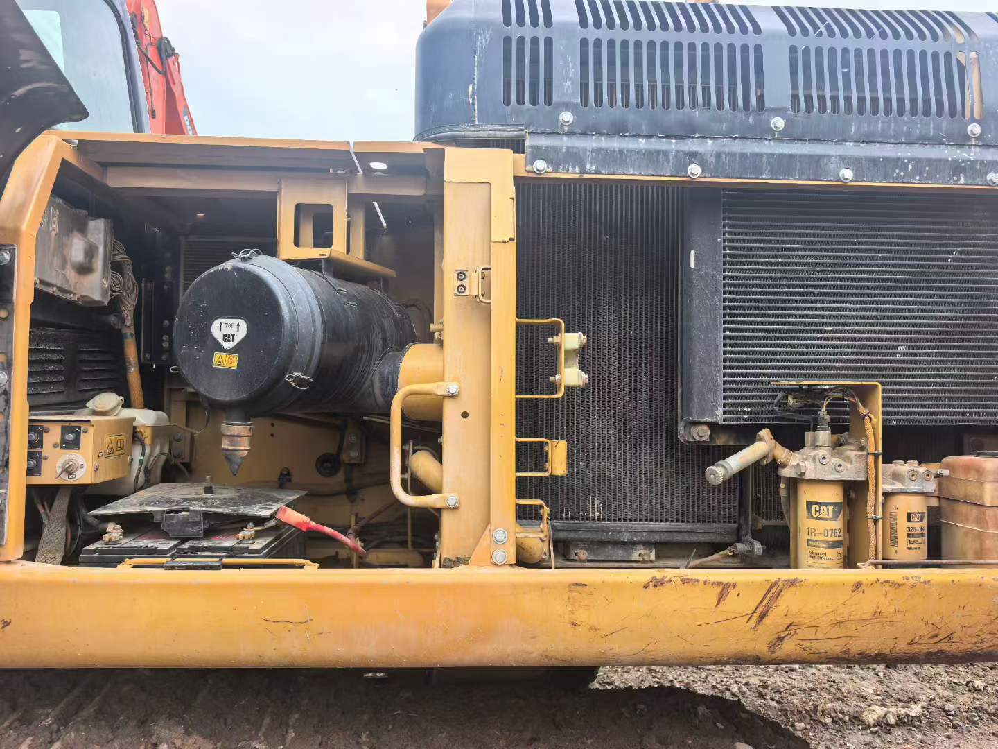 Buy Caterpillar 336E Used Excavator / 4
