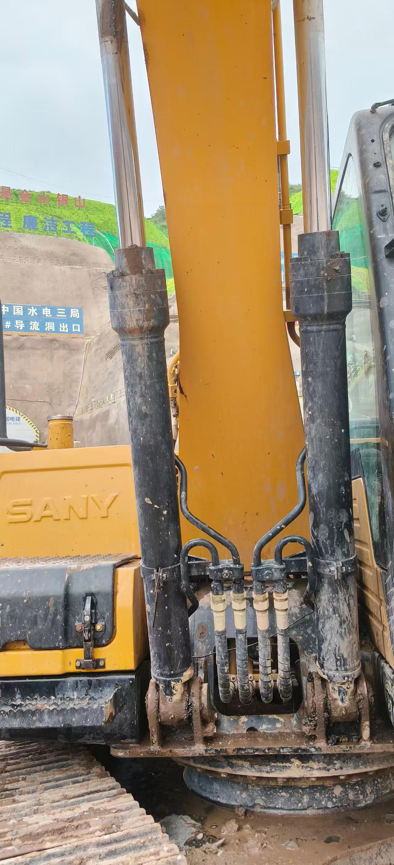 Buy Sany SY155C Used Excavator / 4