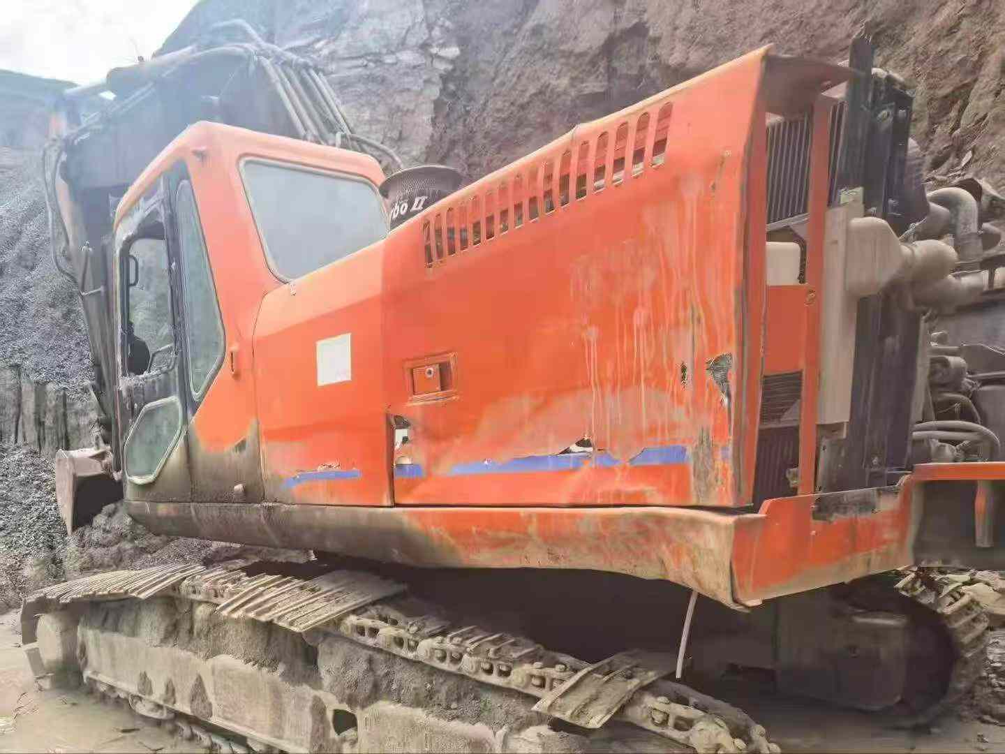 Buy Doosan DH258-7 Used Excavator / 3