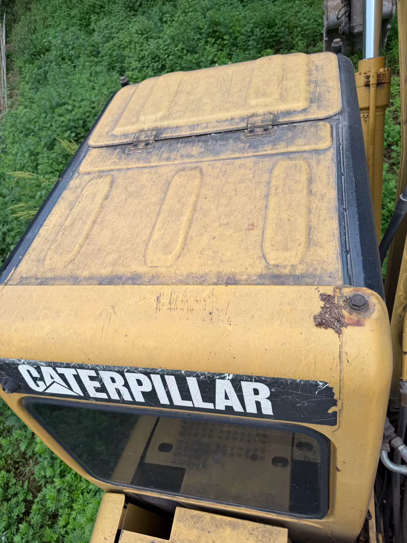 Buy Caterpillar 320C Used Excavator / 4