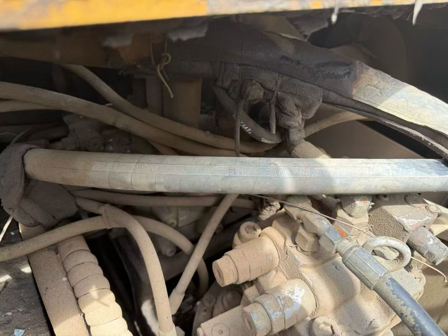 Buy XCMG XE215 Used Excavator / 3
