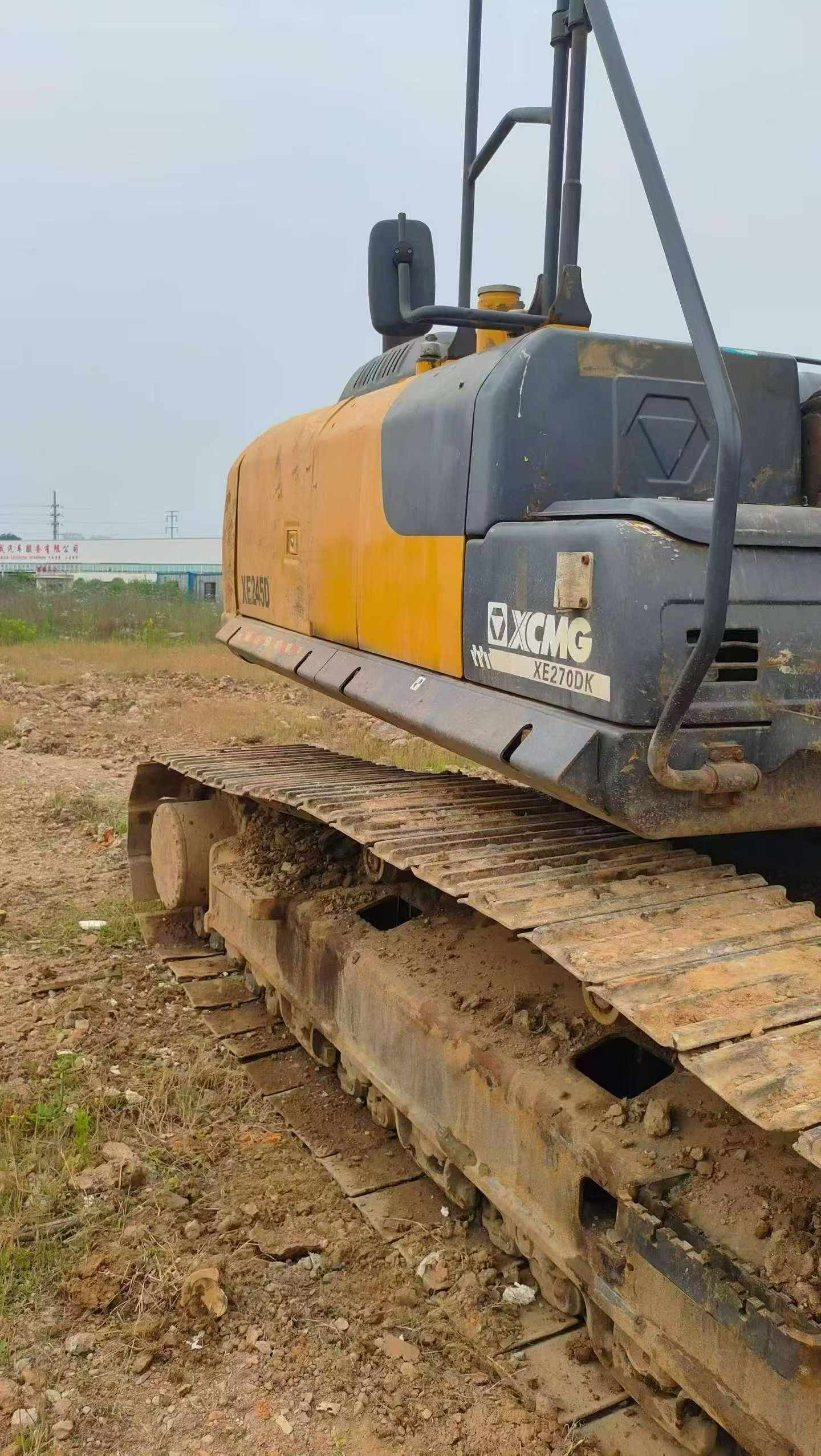 Buy XCMG XE245D Used Excavator / 7
