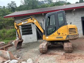 Buy XCMG XE60 Used Excavator / 2 Buy XCMG XE60 Used Excavator / 2