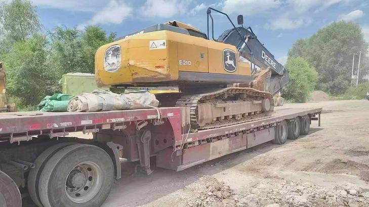 Buy JohnDeere E210 Used Excavator / 1
