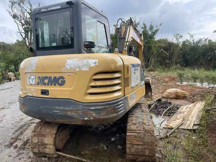 Buy XCMG XE55D Used Excavator / 1