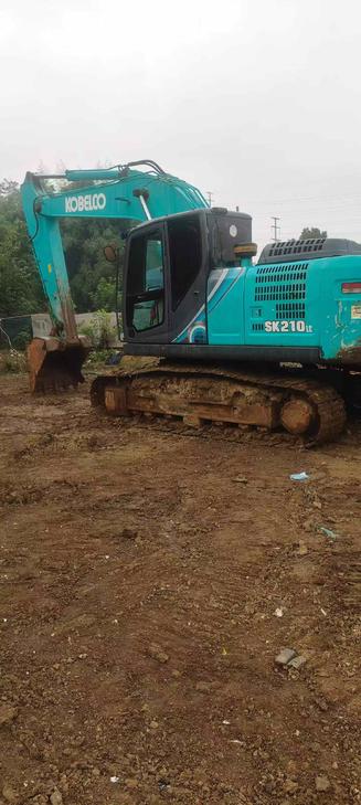 Buy Kobelco SK200 Used Excavator / 1