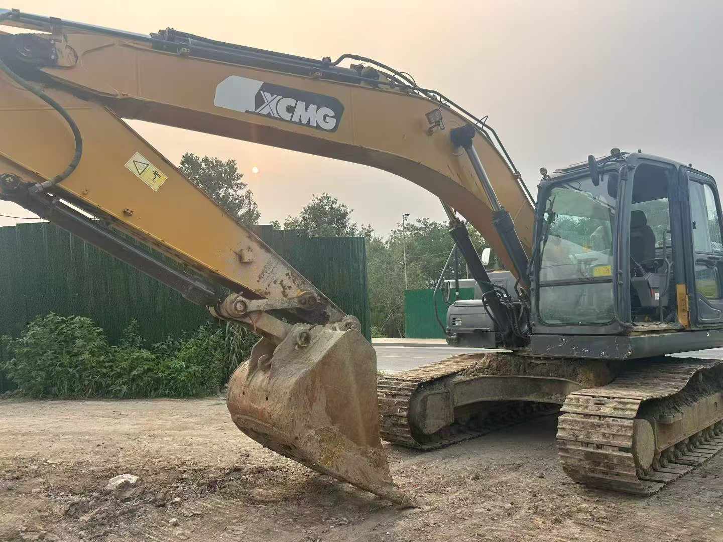 Buy XCMG XE205DA Used Excavator / 5