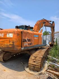 Buy Komatsu PC200-8 Used Excavator / 7 Buy Komatsu PC200-8 Used Excavator / 7