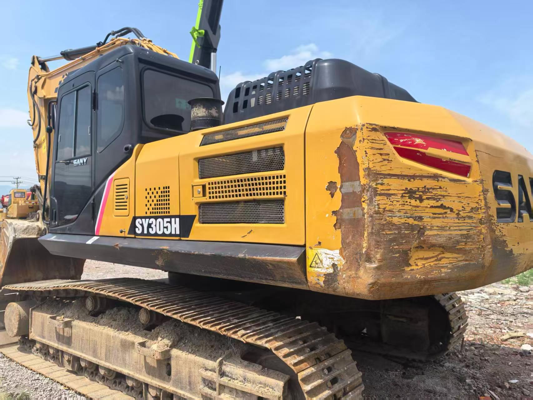 Buy Sany SY245H Used Excavator / 3