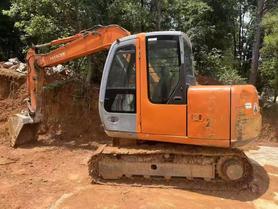 Buy Hitachi EX70 Used Excavator / 3 Buy Hitachi EX70 Used Excavator / 3