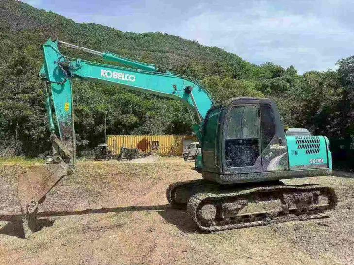 Buy Kobelco SK140 Used Excavator / 1