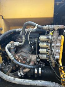 Buy Komatsu PC120-6E Used Excavator / 9 Buy Komatsu PC120-6E Used Excavator / 9
