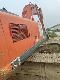 Buy Hitachi EX200 Used Excavator / 4 Buy Hitachi EX200 Used Excavator / 4